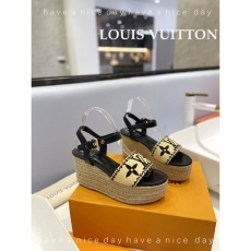 Louis Vuitton Sandals